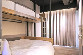 Kiwi Share Hotel Zhongli Station Branch