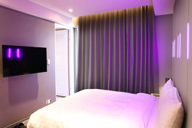 Kiwi Share Hotel Zhongli Station Branch