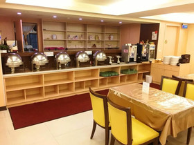 Metropolis Hotel
