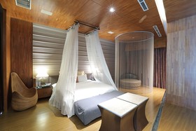 Mos Motel