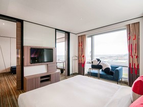 Hyatt Regency Taoyuan International Airport
