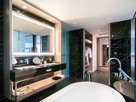 Hyatt Regency Taoyuan International Airport