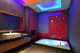 One Plus One Hotel