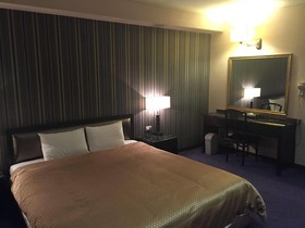 Well Garden Hotel