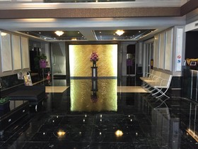 Well Garden Hotel
