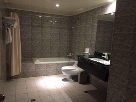 Well Garden Hotel