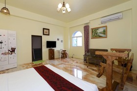 Alps Resort