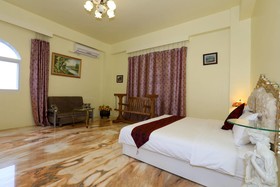 Alps Resort
