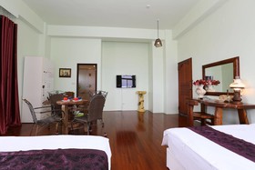 Alps Resort