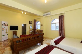 Alps Resort