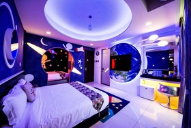 C'est La Vie No. 8 B&B