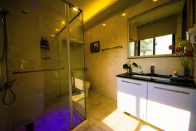 C'est La Vie No. 8 B&B