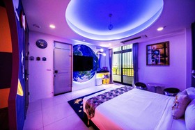 C'est La Vie No. 8 B&B