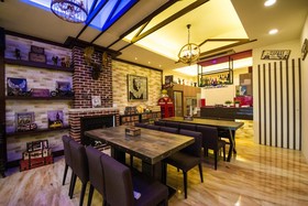 C'est La Vie No. 8 B&B