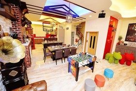 C'est La Vie No. 8 B&B