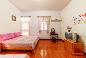 Happy Encounter Bed and Breakfast