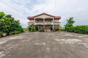Happy Encounter Bed and Breakfast