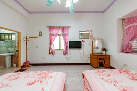 Happy Encounter Bed and Breakfast