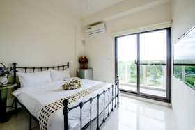 Palmer Homestay II