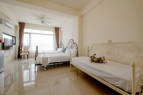Palmer Homestay II