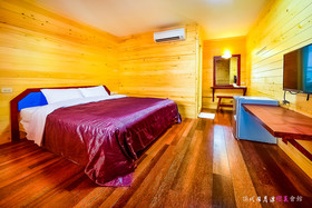 Dingdai Cherry Blossoms Resort