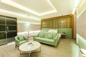 Six Star Motel Zhongli