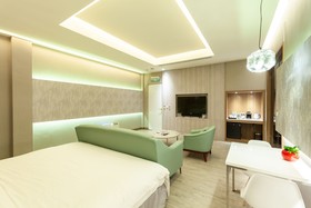 Six Star Motel Zhongli