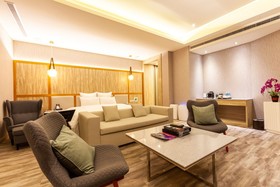 Six Star Motel Zhongli