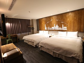 Central Hotel