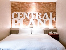 Central Hotel