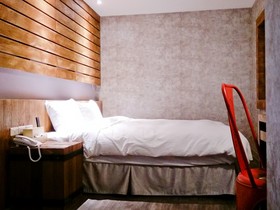 Central Hotel