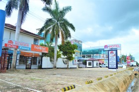 M Hotel