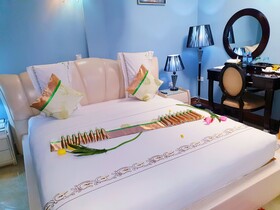G Town Hotel