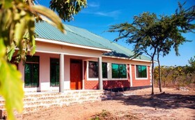 Mantis Lodge & Camping Site