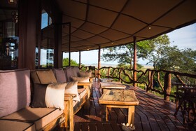 Serengeti Simba Lodge