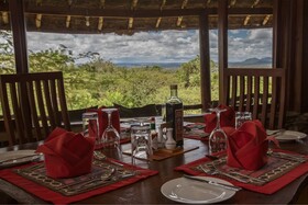 Serengeti Simba Lodge