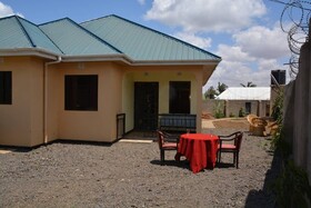 Mtango House Sakina - Hostel