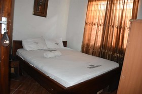 Kituri Royal Inn
