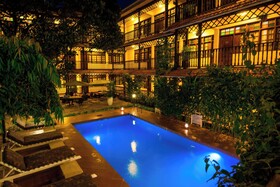 Protea Hotel Dar es Salaam Courtyard