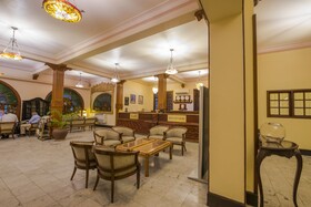 Protea Hotel Dar es Salaam Courtyard