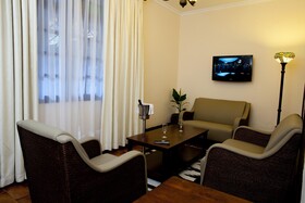 Protea Hotel Dar es Salaam Courtyard