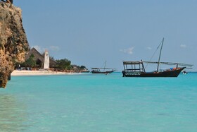 Sunrise Hotel & Resort