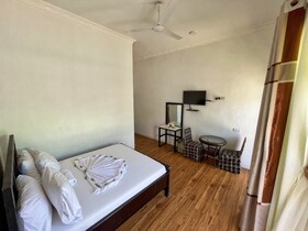 Sunrise Hotel & Resort
