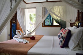 Aya Beach Bungalows