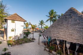 Kusini Beach Villas