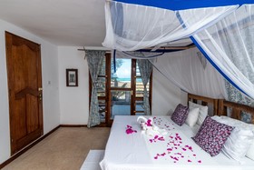 Kusini Beach Villas