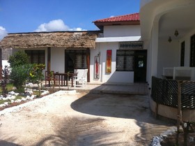 Nest Style Beach Zanzibar