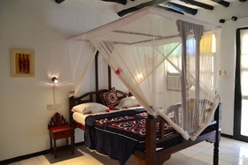 Nest Style Beach Zanzibar
