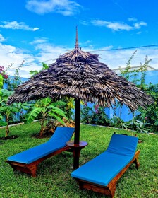Pineapple House