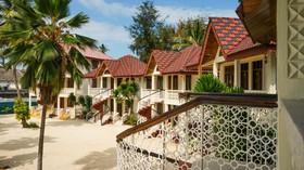 Smiles Beach Hotel